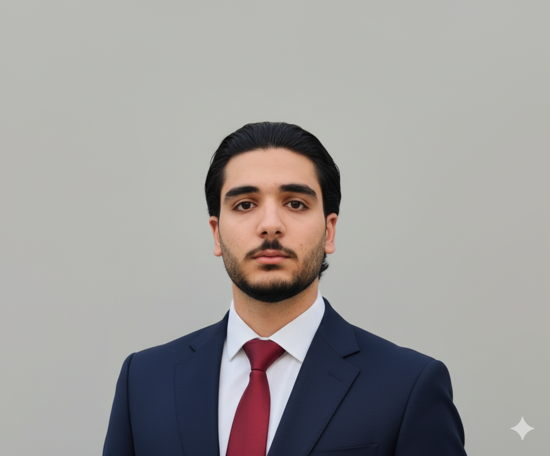 عکس پروفایل امیرحسین پیروان، توسعه‌دهنده وب و طراح UI/UX